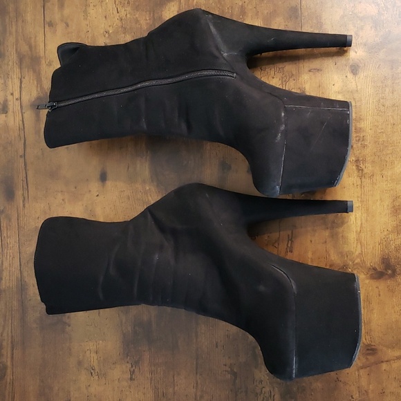 Black velvet stilleto platform boots sz 9 - Picture 1 of 12